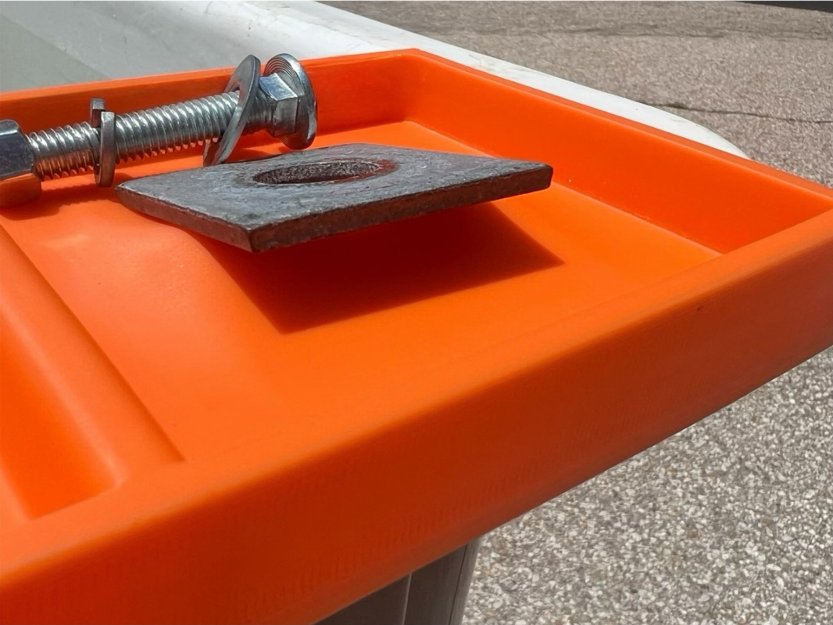 Flat Rack Tray with Magnet — Line Work Bucket Products